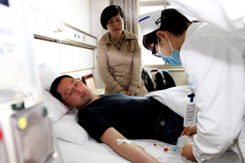 （100）郑卫军 – 浙江省迎来第100位造血干细胞捐献者 – 2012年04月13日 捐献名录 第1张