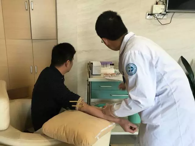 一份与死神赛跑的爱心“快递” 浙江省造血干细胞捐献志愿服务队 第2张