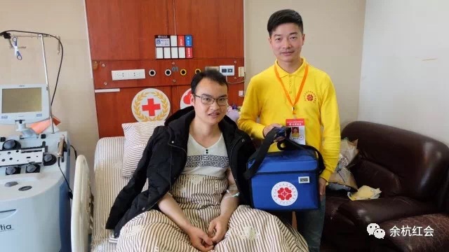 一位“生命快递员”的千里“髓”记 浙江省造血干细胞捐献志愿服务队 第1张