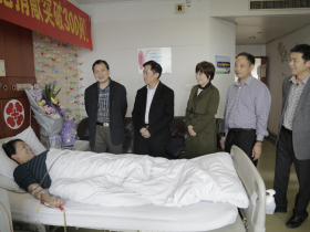 (317)肖金凤 – 我没有犹豫,能救人,是我跟他的一种缘分 – 2016年11月21日