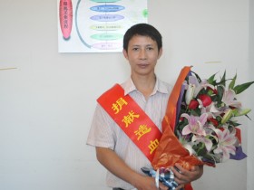 (134)夏海明 – 生意损失一万元,能救人一条命,值! – 2013年06月19日