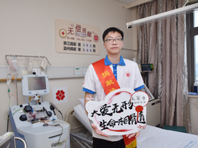 (593)朱寅申 – 温医大小伙“千里接力” 为重庆一男子送去“生命种子” – 2020年08月10日