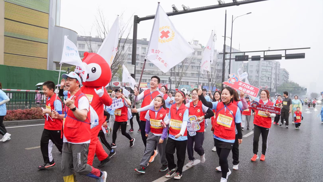 为爱奔跑吧｜他们用每一步换来更多的“我愿意”！ 浙江省造血干细胞捐献志愿服务队 第4张