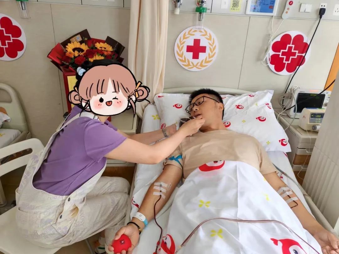 女朋友患上白血病，婚后不久，我住进了医院 志愿风采 第4张
