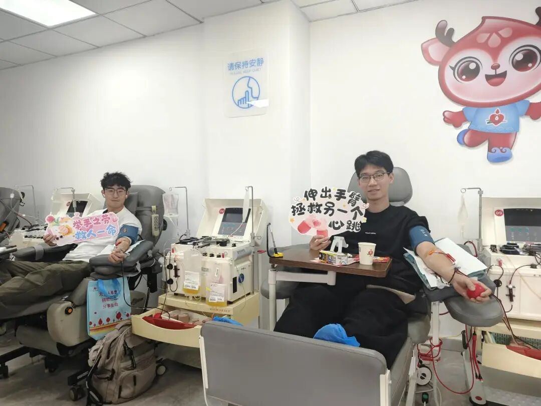 温州医科大学新生用“三献”行动践行成人礼 媒体报道 第3张-生命因您而精彩